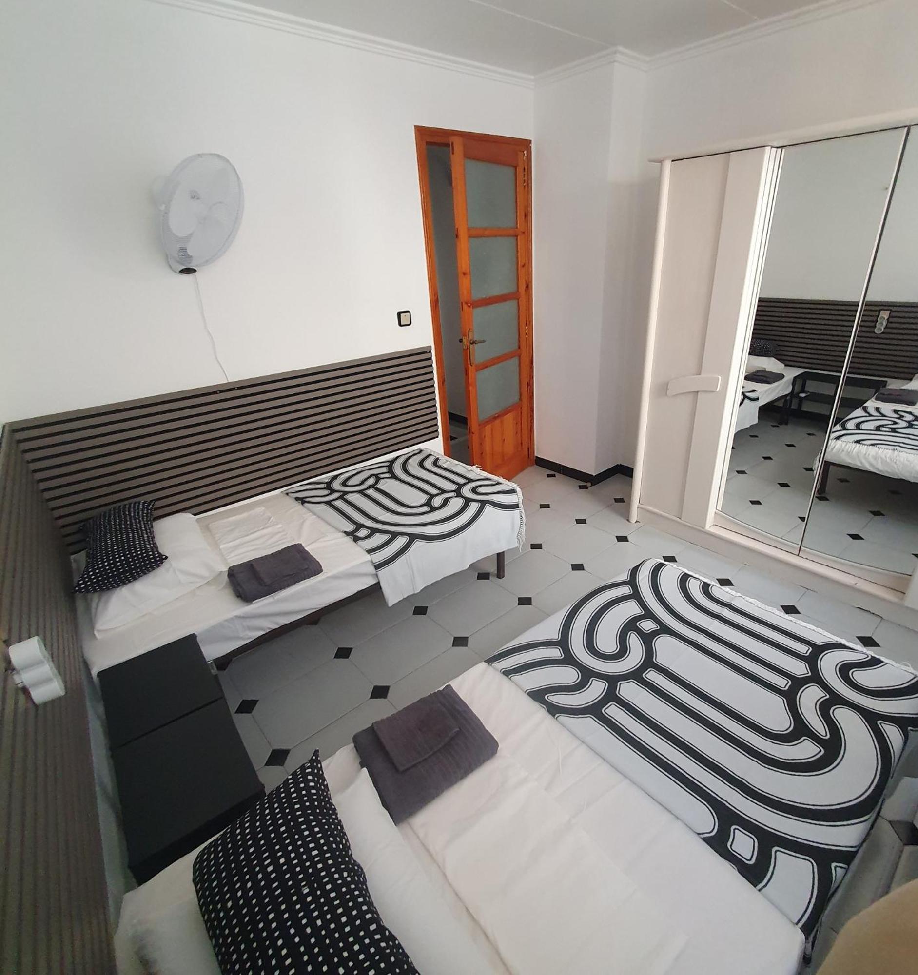 Spacious Home For A Large Group Or Family Кульєра Екстер'єр фото